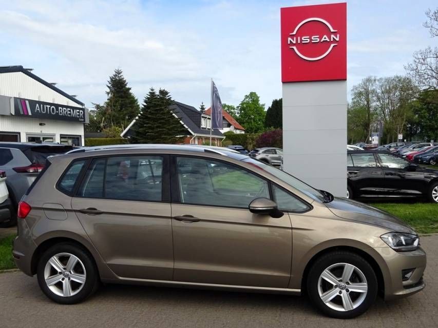 Fahrzeugabbildung Volkswagen Golf Sportsvan 1.4 TSI BMT Comfortline