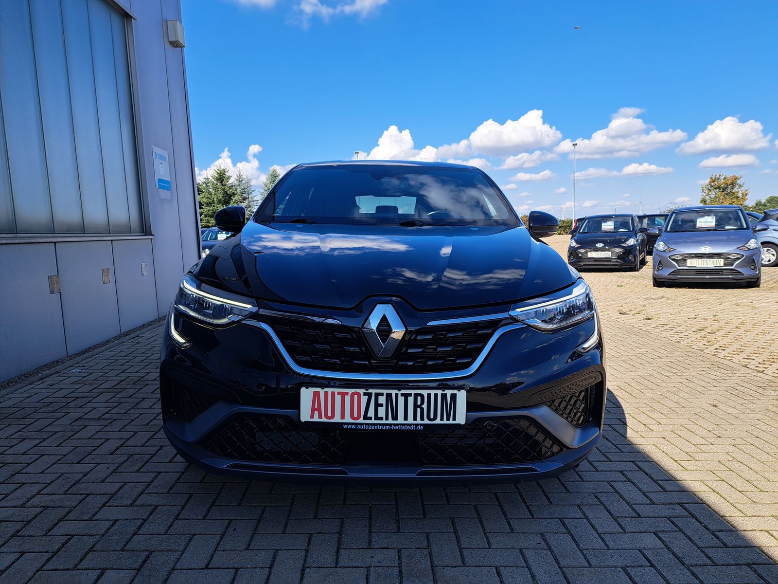Fahrzeugabbildung Renault Arkana R.S. Line PARK-ASSIST LED NAVI AUTOMATIK
