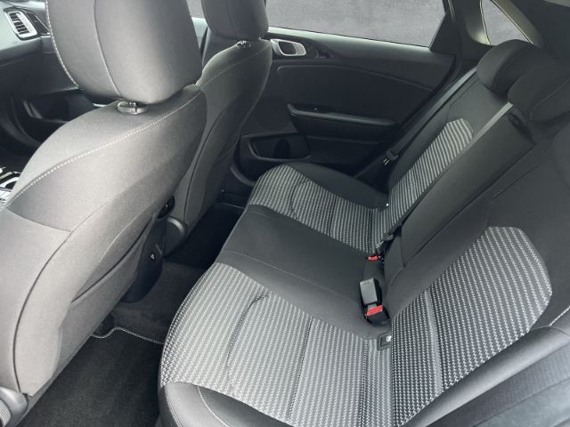 Fahrzeugabbildung Kia Ceed ULTIMATE EDITION 1.0 T-GDI *STYLE-PAKET*