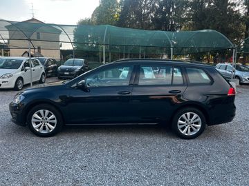 Volkswagen Golf - 4