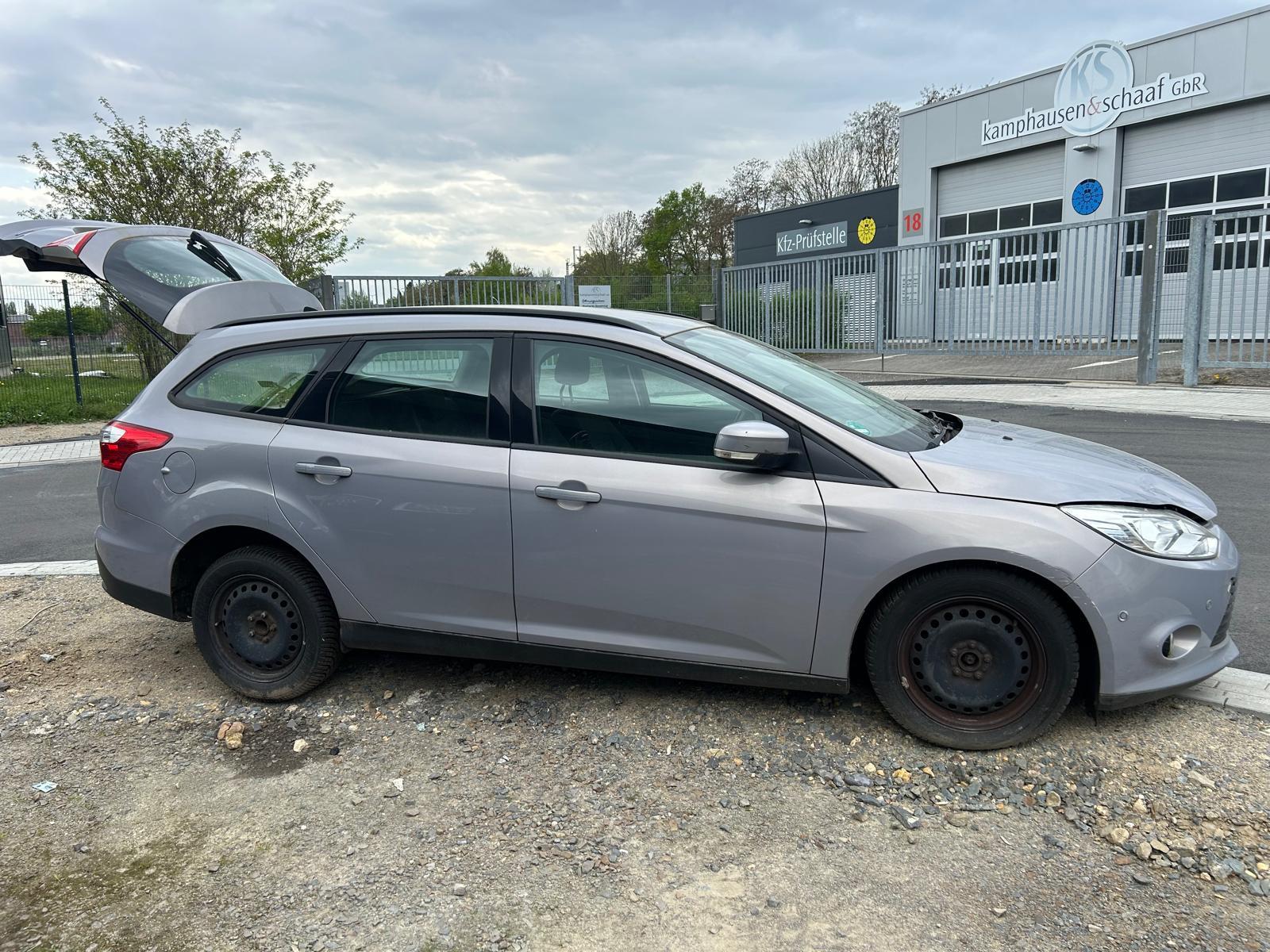 Ford Focus Turnier Sync Edition Motorschaden