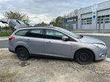 Ford Focus Turnier Sync Edition Motorschaden - Ford Focus Unfallwagen