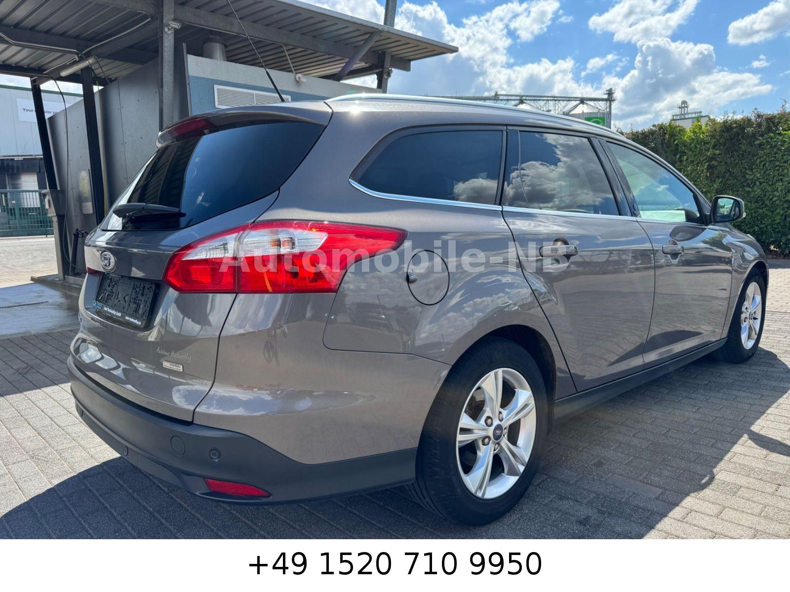 Ford Focus 2012 — photo 5
