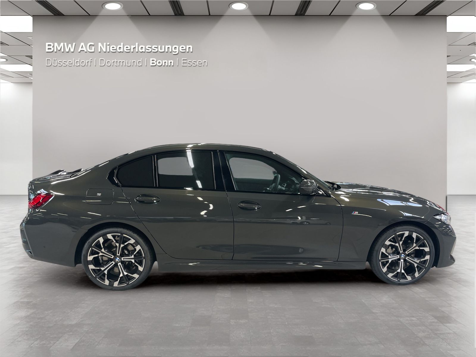 BMW 330 - Bild 7