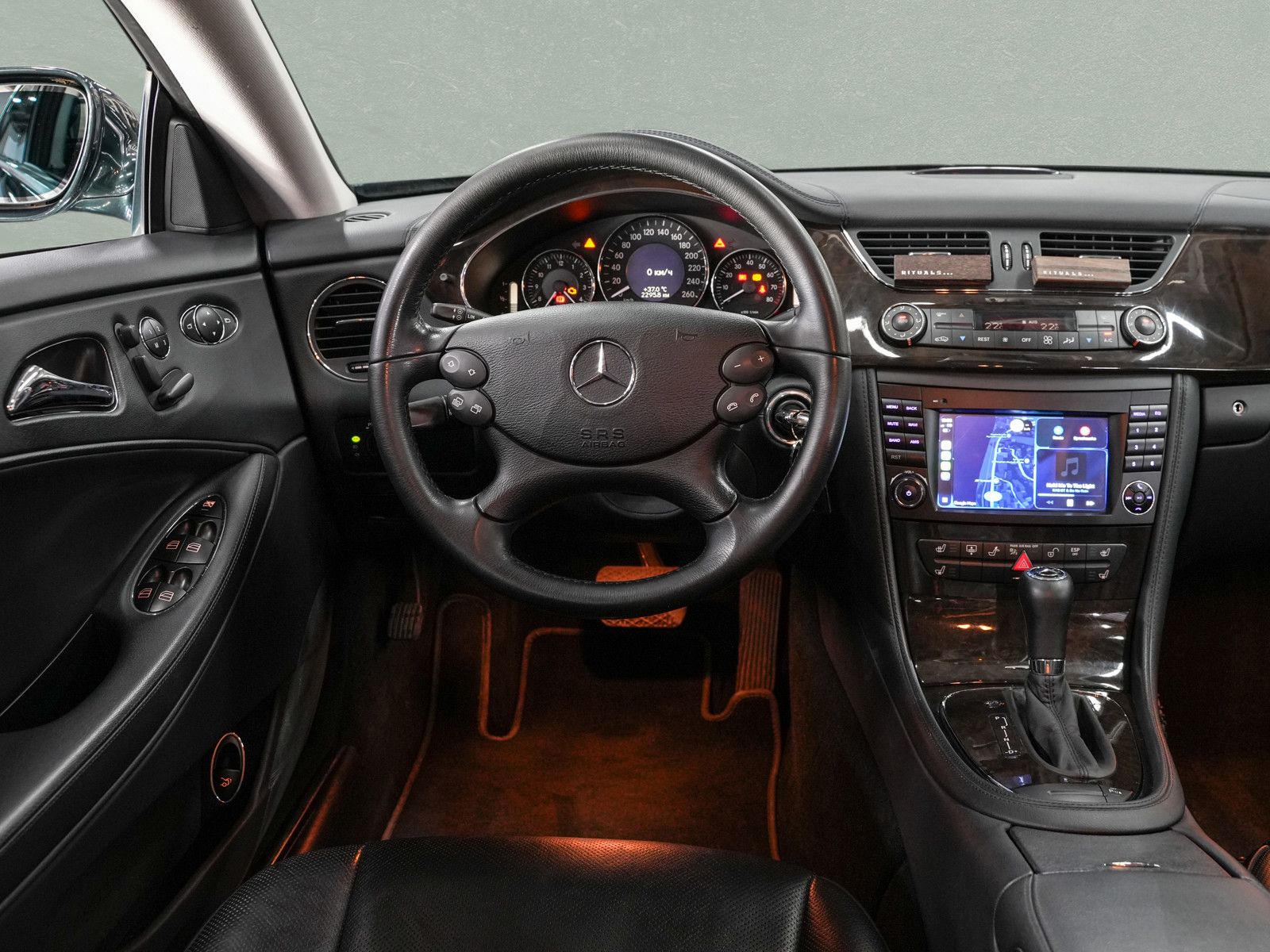 Fahrzeugabbildung Mercedes-Benz CLS 350 CGI - CarPlay|Kamera|Sitzklima|BiXenon