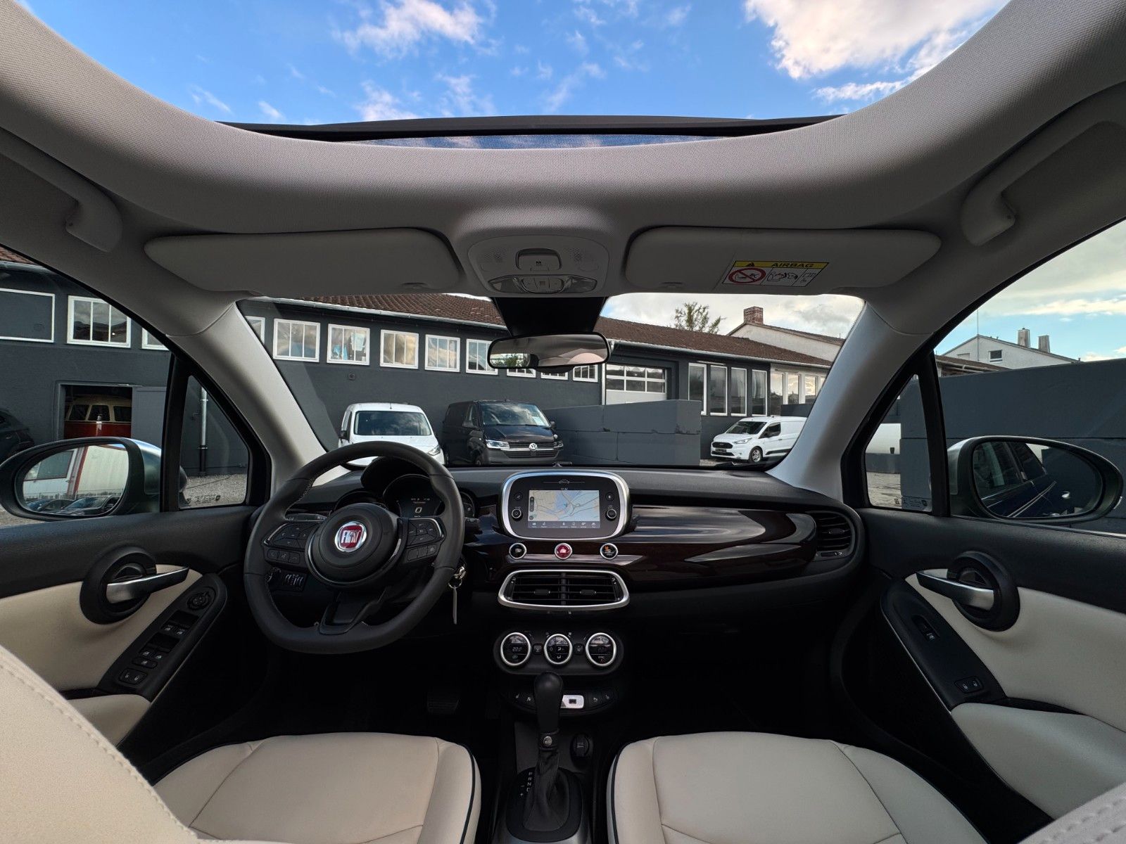 Fahrzeugabbildung Fiat 500X 1.3 FF Yacht Club Capri Faltdach CarPl. CAM