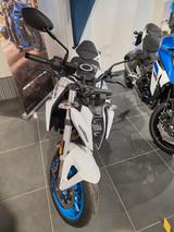 Suzuki GSX8S - SUZUKI GSX 8S