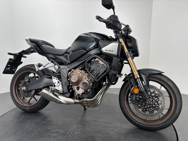 Honda CB 650 R *NEUWERTIG *SERVICE FRISCH