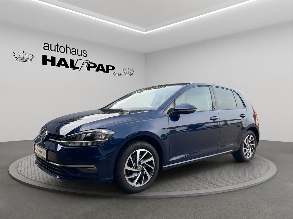 Image of Volkswagen Golf