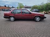 Volvo 940 Limousine - Volvo 940 mit Benzin-Antrieb: Limousine