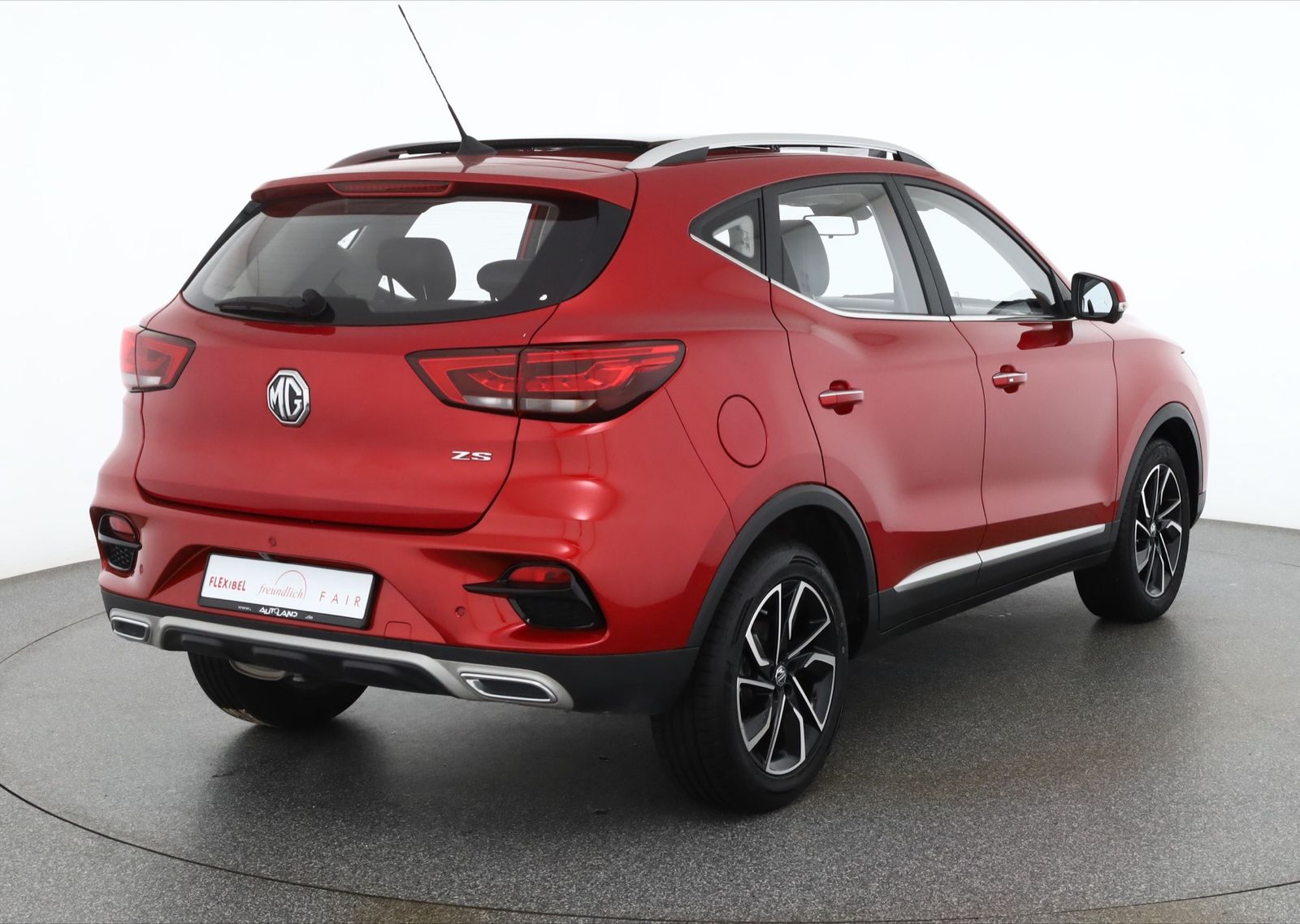 MG ZS