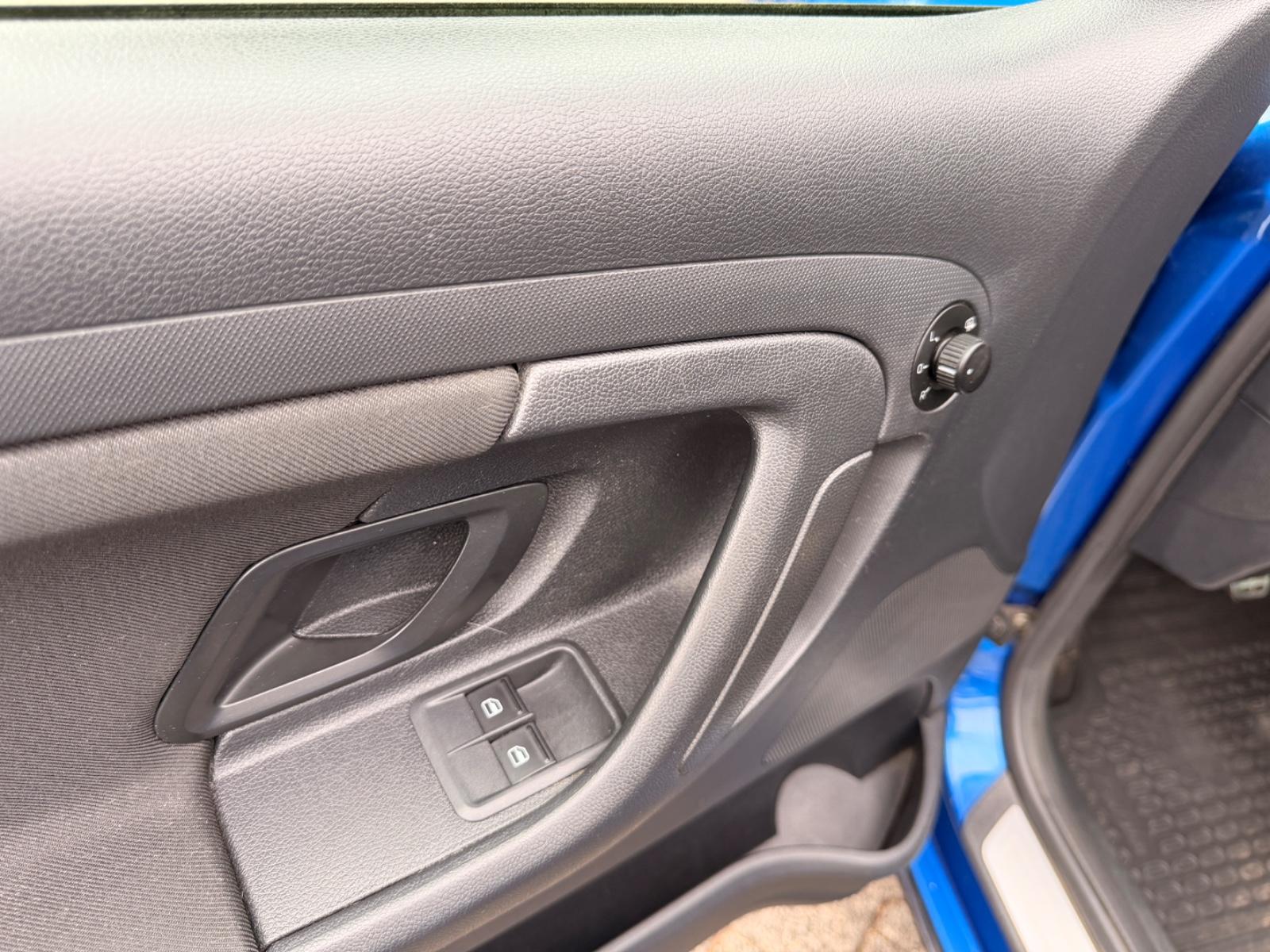 Skoda Fabia Combi Monte Carlo KLIMAAUTO TEMPOMAT PDC