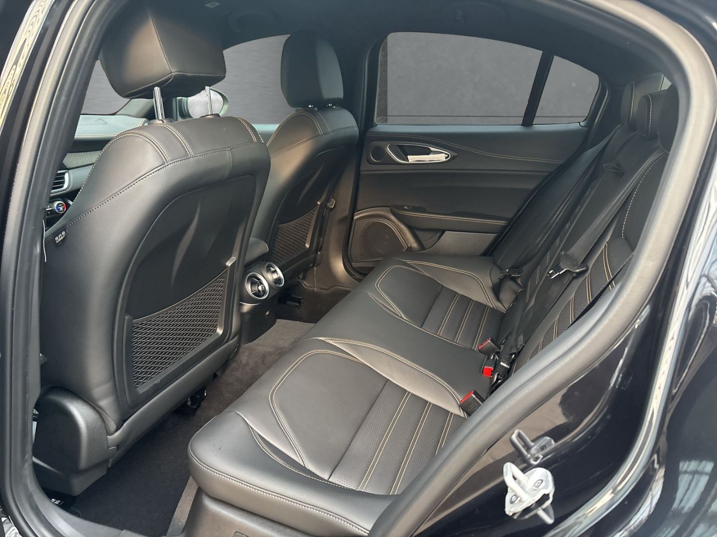 Alfa Romeo Giulia - Bild 9