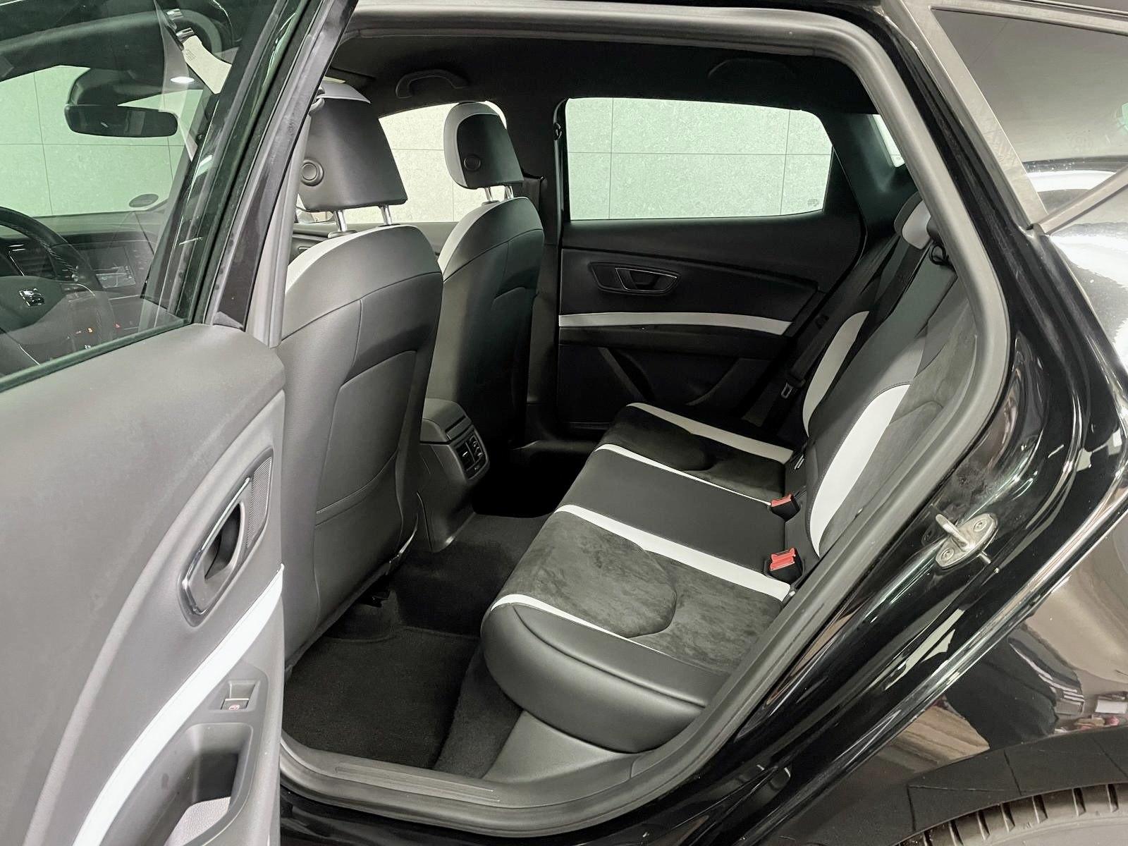 SEAT Leon Cupra 290 DSG – 1ère Main – 67 500 km – DCC – Alcantara – Caméra – Full LED