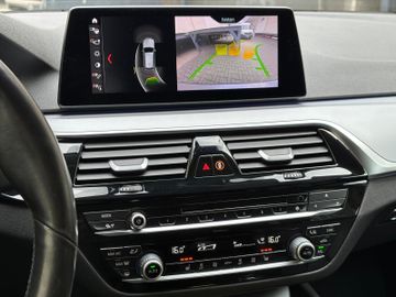 BMW 520 - 12