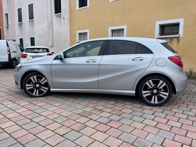 Mercedes-Benz Mercedes-benz A 200 CDI Automatic Premium