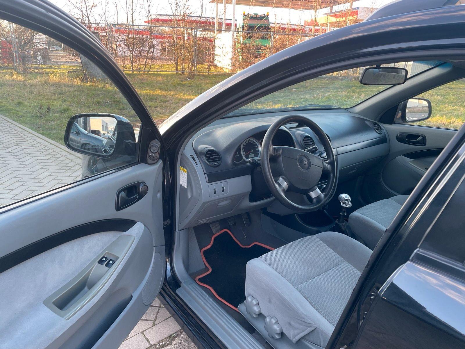 Chevrolet Nubira 2010 — engine