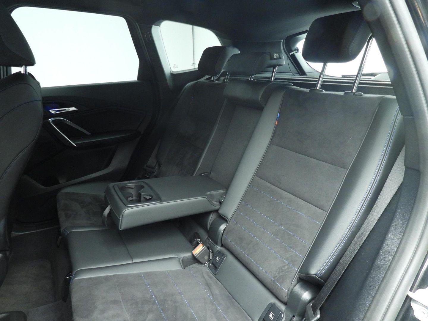 BMW X1 sDrive20i M-Sportpakket LED navi AHK, миниатюра 8