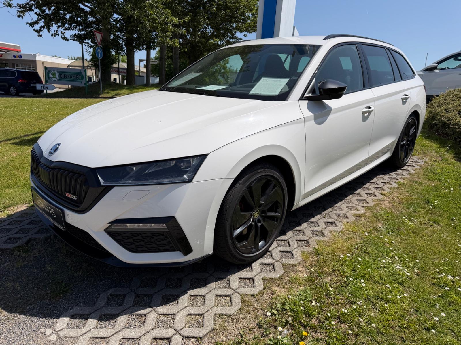 Skoda Octavia Combi RS 4x4 DSG