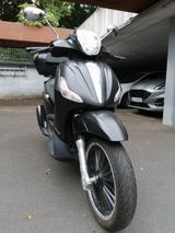 Piaggio Beverly Police MA2 - Piaggio Motorräder in Köln