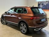 Volkswagen Tiguan Elegance 2.0 TDI DSG 4Motion AHK+NAVI+CAM - Volkswagen Tiguan: Braun