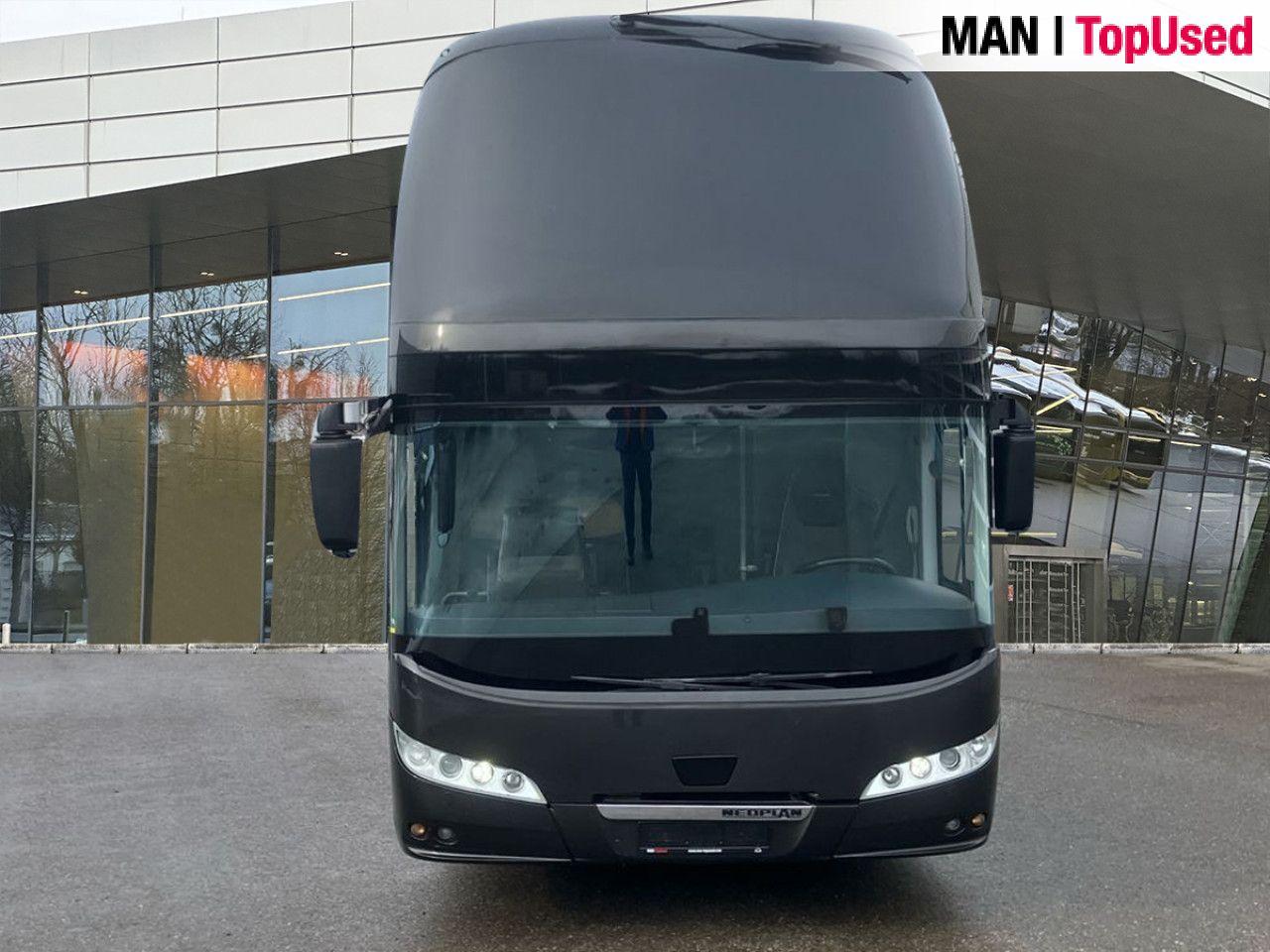Neoplan SKYLINER / P06