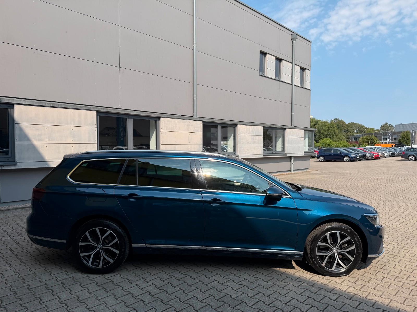 Volkswagen Passat 2.0 Variant Elegance LEDER/NAVI/LED/SHZ*, миниатюра 4