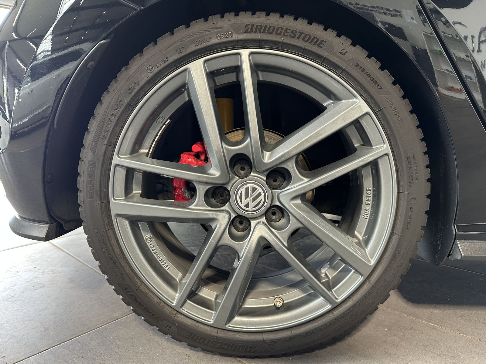 Fahrzeugabbildung Volkswagen Polo 1.8 TSI GTI NAV+LED+SHZ+APS+BLUETOOTH+EU6+2