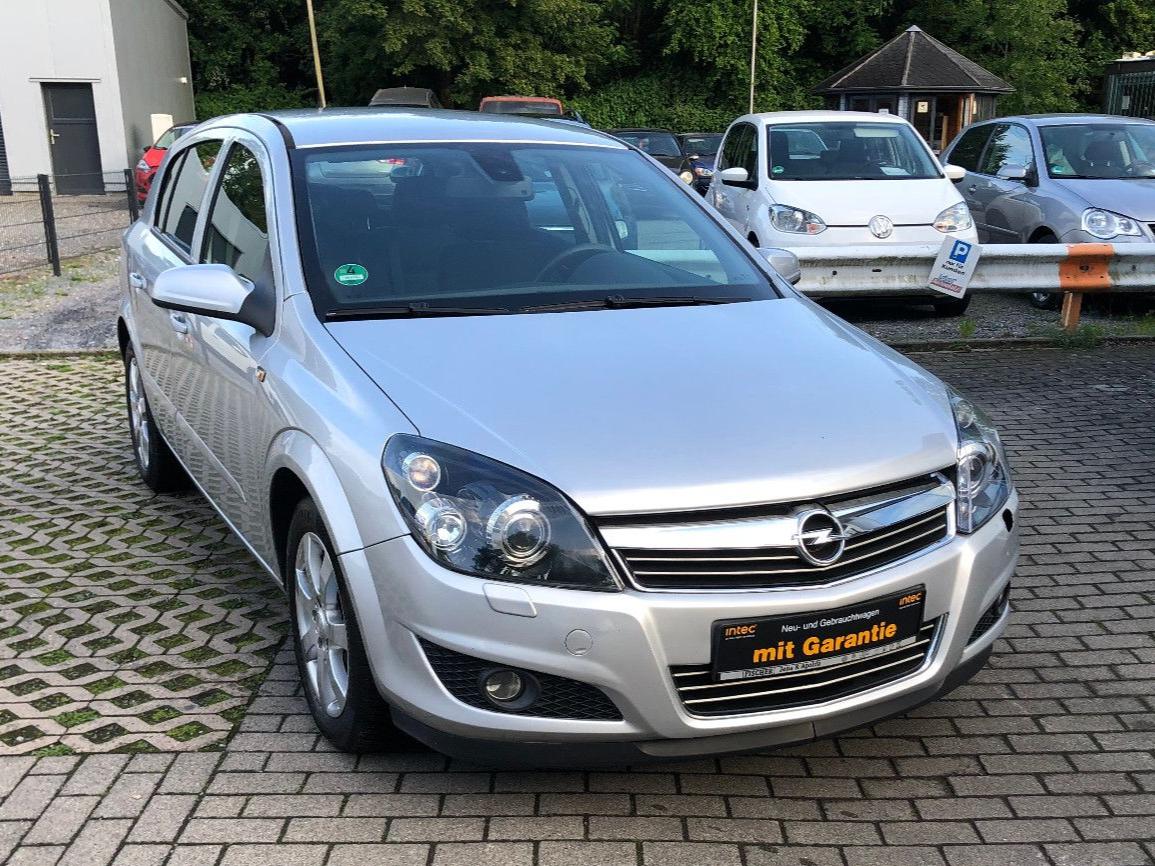 Opel Astra H Lim. Innovation