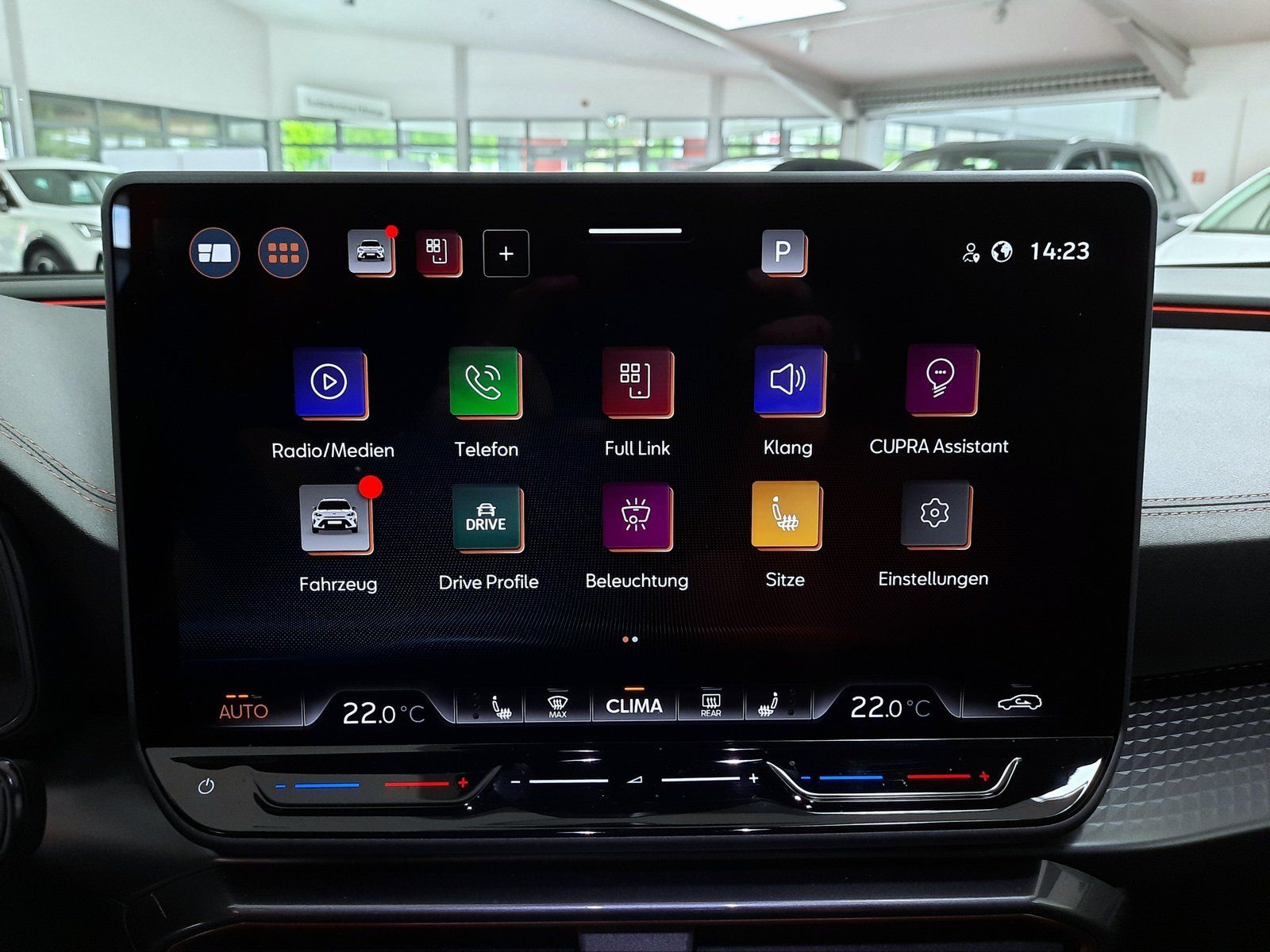 Fahrzeugabbildung CUPRA Formentor eTSI DSG Facelift *Cam*LED*PDC*ACC*App