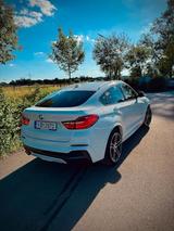 BMW X4 M- Paket 3.0 D *voll ausgestattet* - BMW X4 M Diesel Gebrauchtwagen