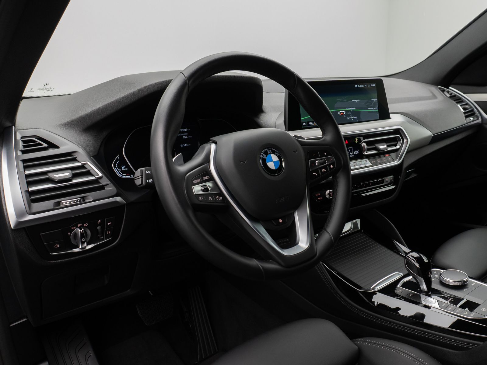 Fahrzeugabbildung BMW X4 xD20d Kamera DAB Lenkrhzg AHK Sport 20Zoll