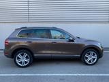 Volkswagen 3.0 V6TDI*BMT*Luftfahrw*Pano*TÜVneu*AHK*100lTank - Volkswagen Touareg: V10