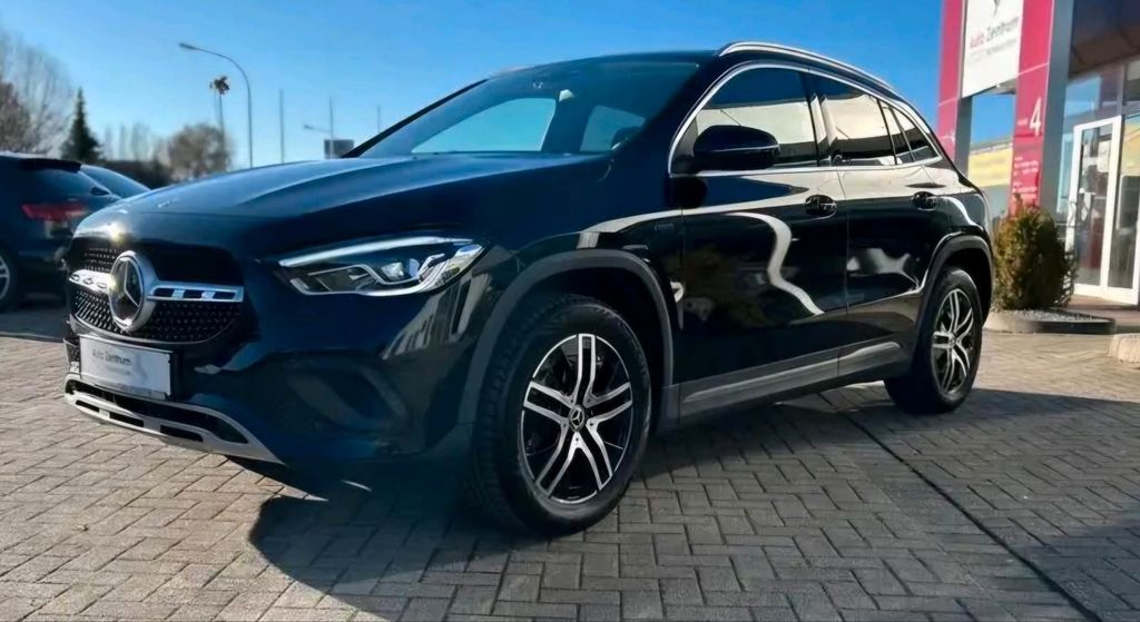 Image of Mercedes-Benz GLA 250