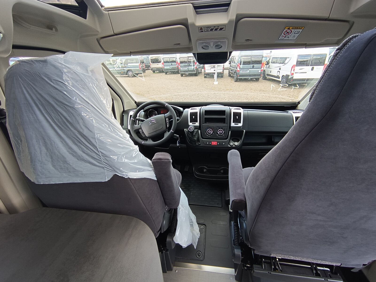 Fahrzeugabbildung Pössl Summit Prime 640 Citroen 165 PS MarkiseSolarAHK