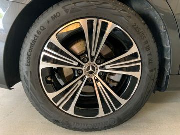 Mercedes E 220 - 8