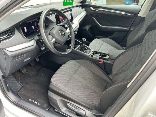 Octavia Combi Style 1.5 TSI NAV;KAMERA;LED;KESSY