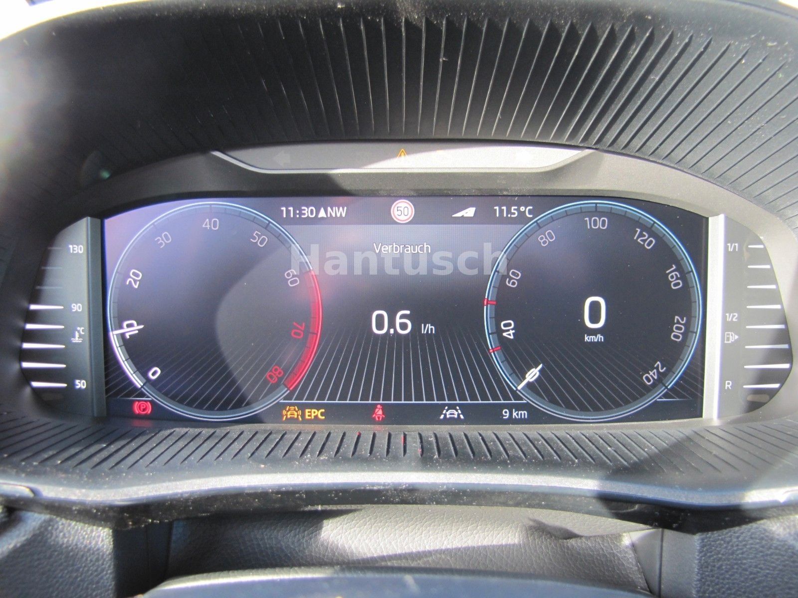 Fahrzeugabbildung SKODA Fabia Tour 1.0l TSI 95PS