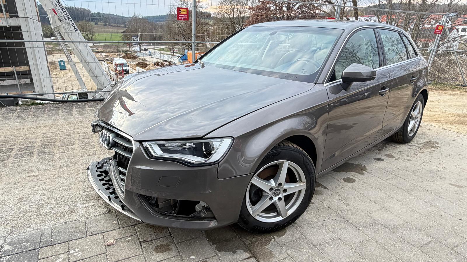 Audi A3 Sportback ambiente Xenon Navi