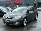 Opel Astra J Lim. 5-trg. Design 1.Hand/60Tkm/PDC/SHZ - Opel Astra aus 2011: H