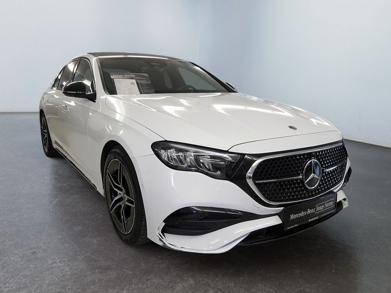 Mercedes-Benz E 220 d AMG NIGHT DISTR KAMERA PANO SPUR PDC foto 4