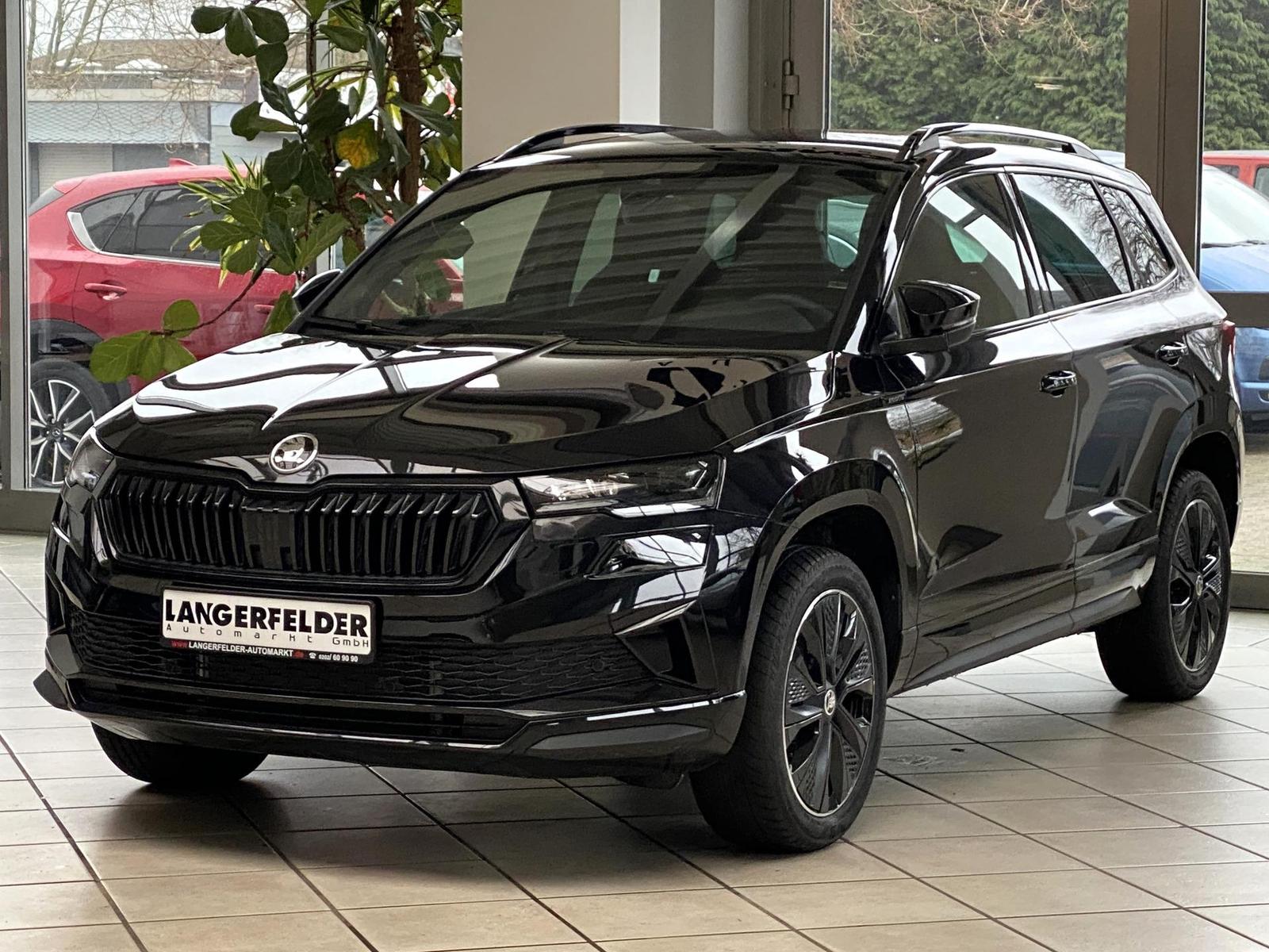 Skoda Karoq Sportline 1,5TSI DSG*AHK*NAVI*ACC*CARPLAY*