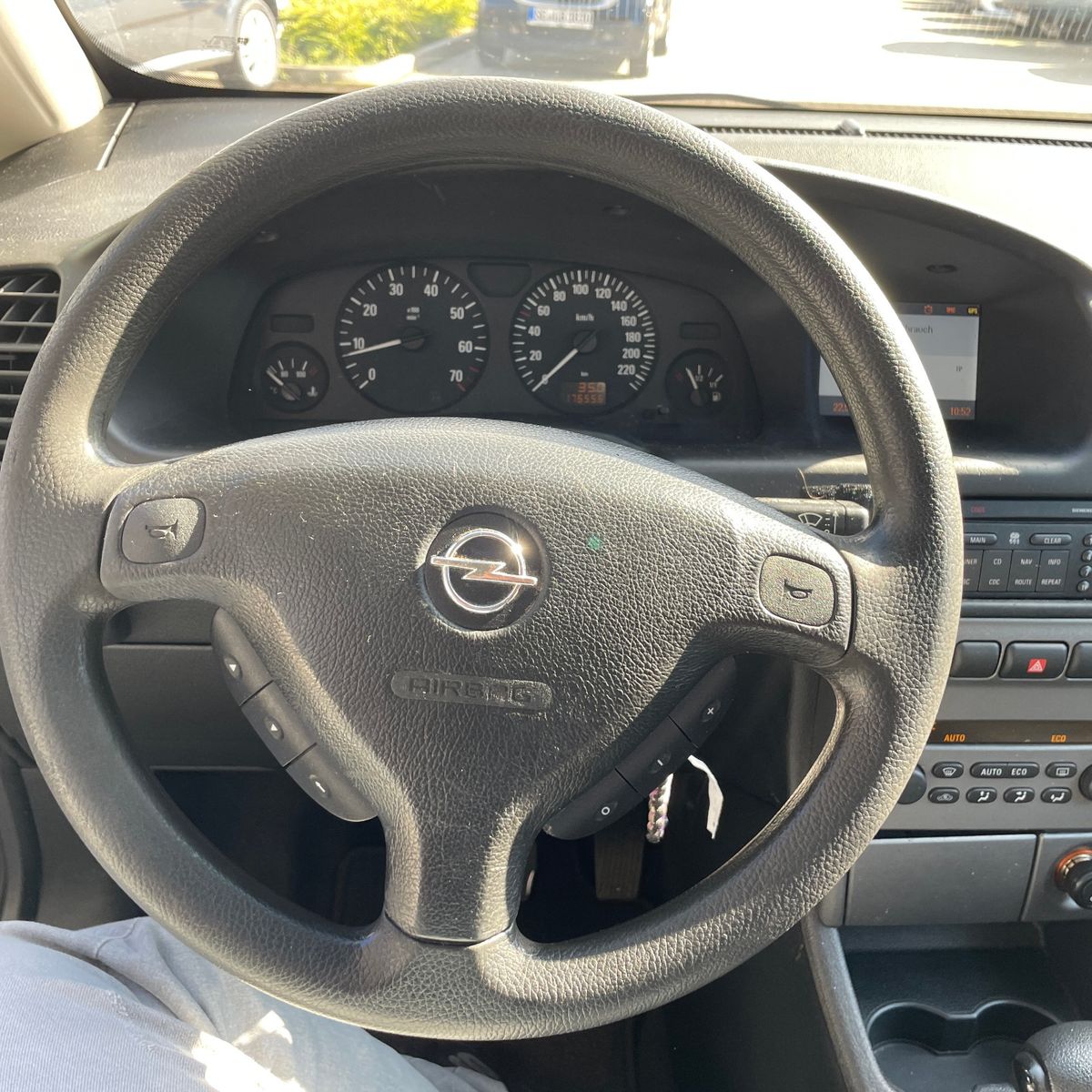 Fahrzeugabbildung Opel Zafira A Njoy  Automatik AHK