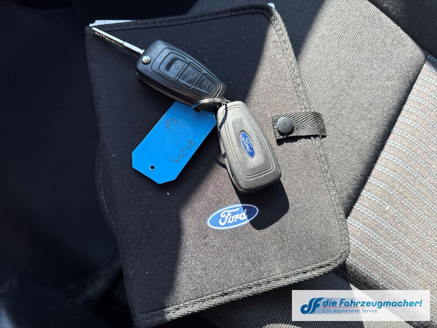 Fahrzeugabbildung Ford Transit Kasten 350 L2 Trend 2.0 TDCi DPF