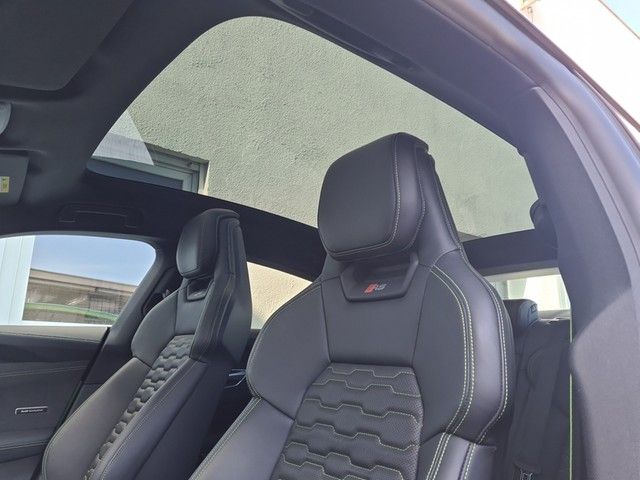 Fahrzeugabbildung Audi e-tron GT RS MATRIX Laser Assitenz Plus Sportsit
