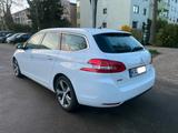 Peugeot 308 2.0 L BlueHDi 150 PS Diesel Automatik - Peugeot 308 in Karlsruhe
