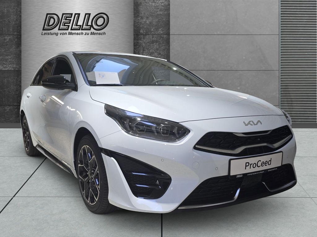 Kia pro cee'd / ProCeed