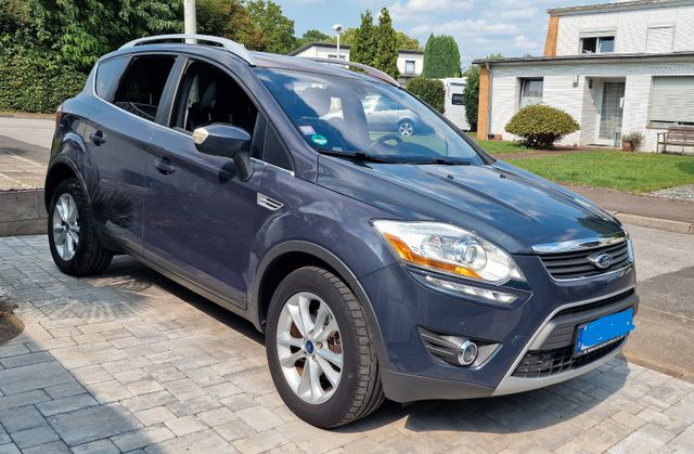 Ford Kuga 2,5 4x4 Titanium 5-tronic Titanium