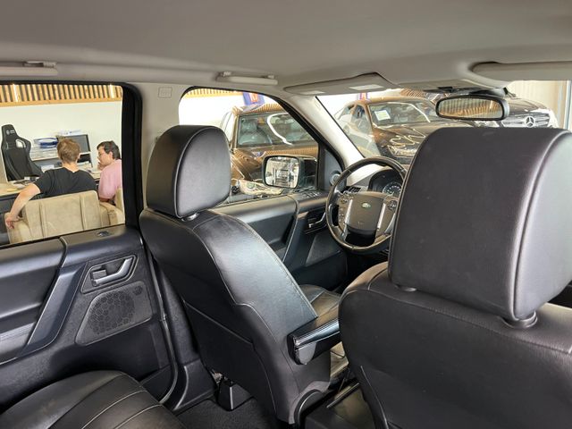 Land Rover Freelander 2 S TD4 *TEMPOMAT*AHK*PDC*LEDER*SZHZ*