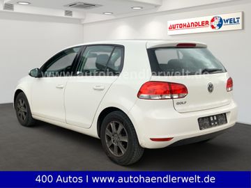 Volkswagen Golf - 6